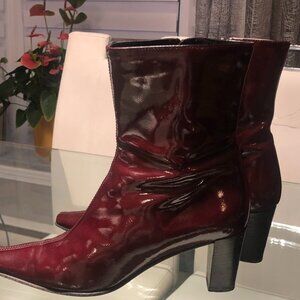 AQUATALIA Burgundy Red Bordeaux Patent Leather Ankle Boots